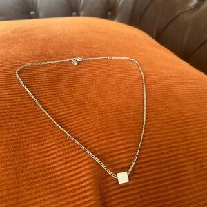 Vintage Avon Silver Toned Cube Square Pendant Necklace